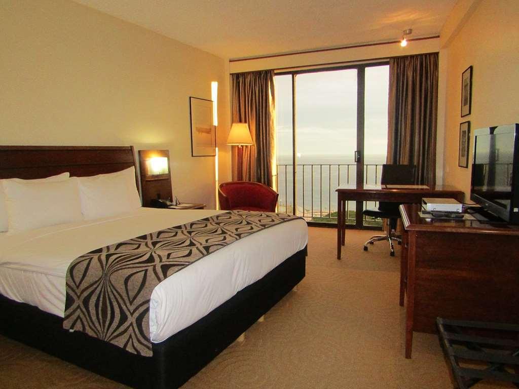 Crown Hotel Port Moresby Room photo